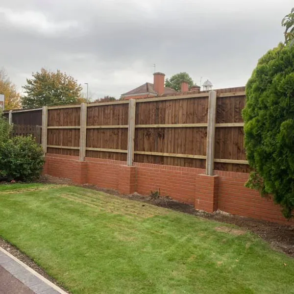 garden with fence